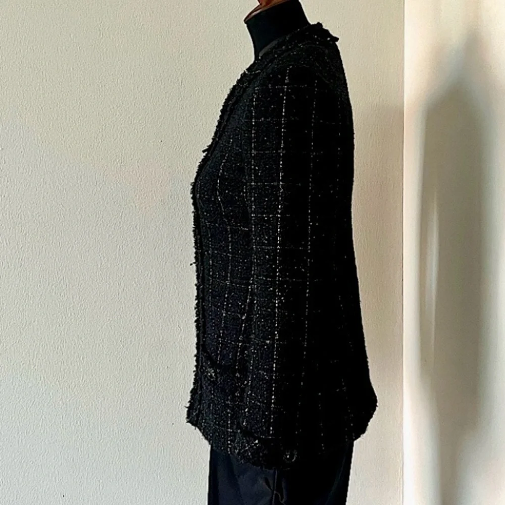 CHANEL Classic Couture Tweed Slim Zip Jacket - French 36